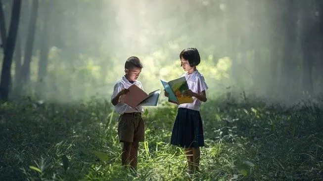 Gerakan Keren Anak Muda Peduli Lingkungan: Tren Ramah Lingkungan yang Mengubah Indonesia
