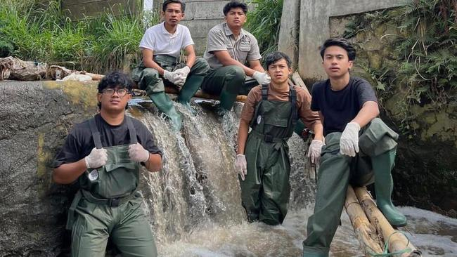 Gerakan Keren Anak Muda Peduli Lingkungan: Tren Ramah Lingkungan yang Mengubah Indonesia
