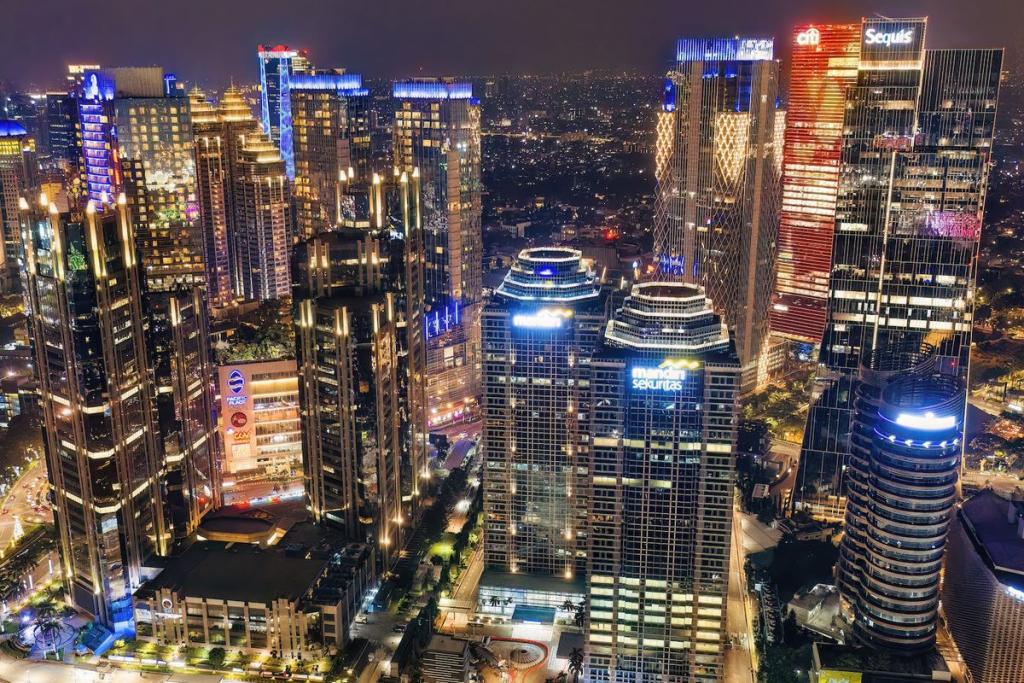 Analisis Krisis Biaya Hidup dan Dampaknya di Indonesia 2025: Fakta yang Harus Kamu Ketahui